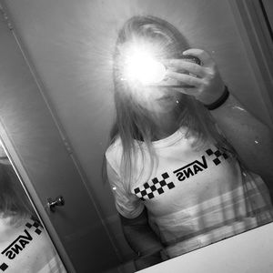 Meet your Posher, Jade